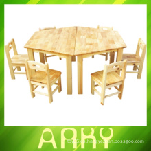 Combinación de madera mesa y silla
